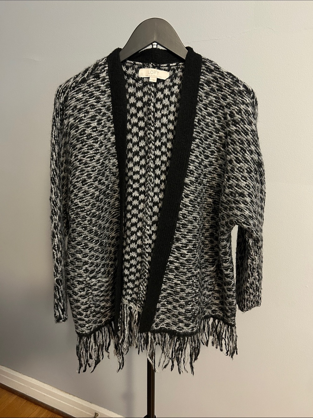LOFT Black & White Open-Front Fringed Knit Cardigan